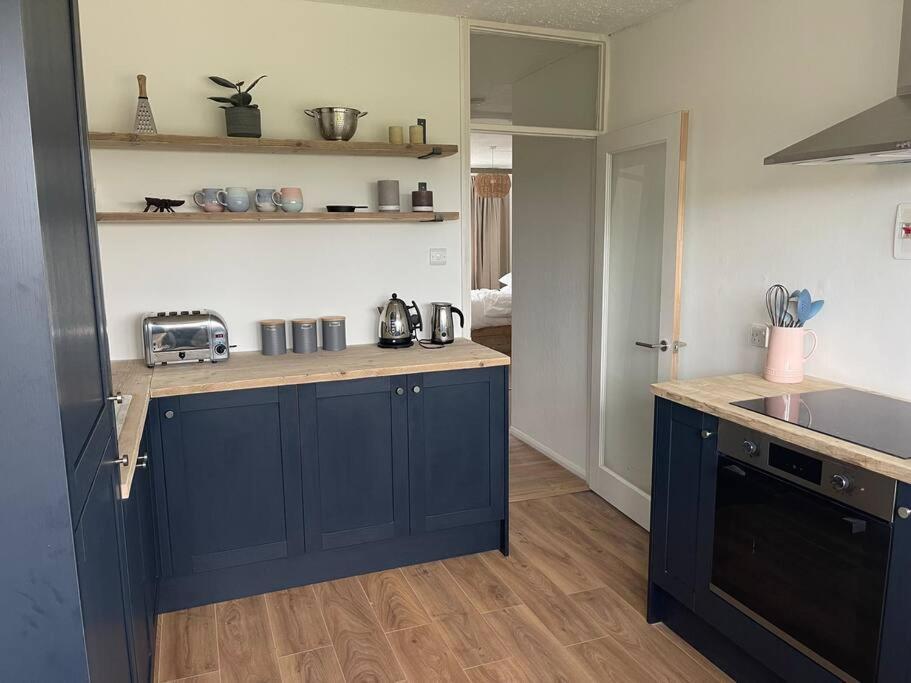 Stylish Apartment With Stunning Views Chislet Экстерьер фото